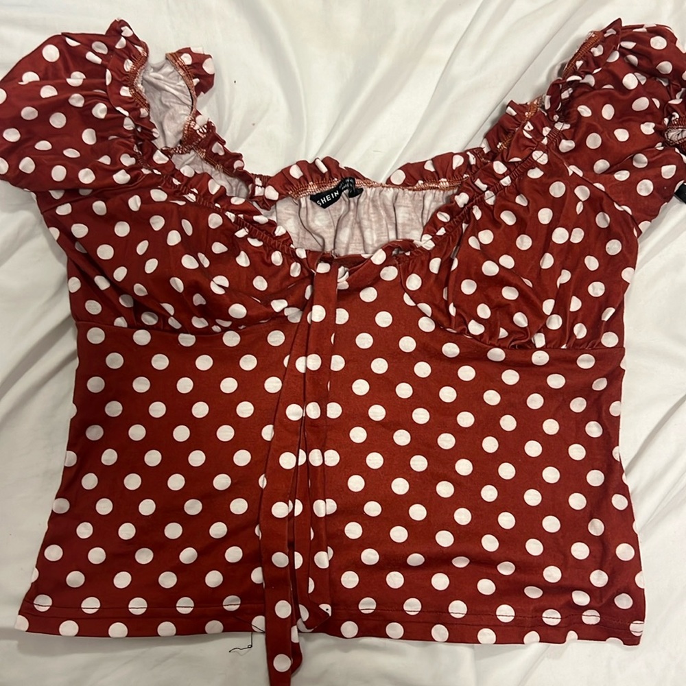 Cute poke a dot top